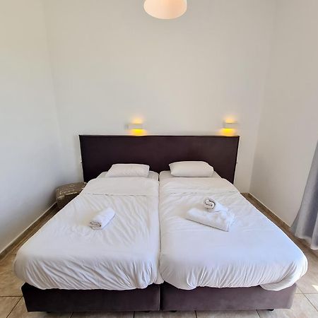 Glyfa Beach Hotel 바톨로미온 외부 사진